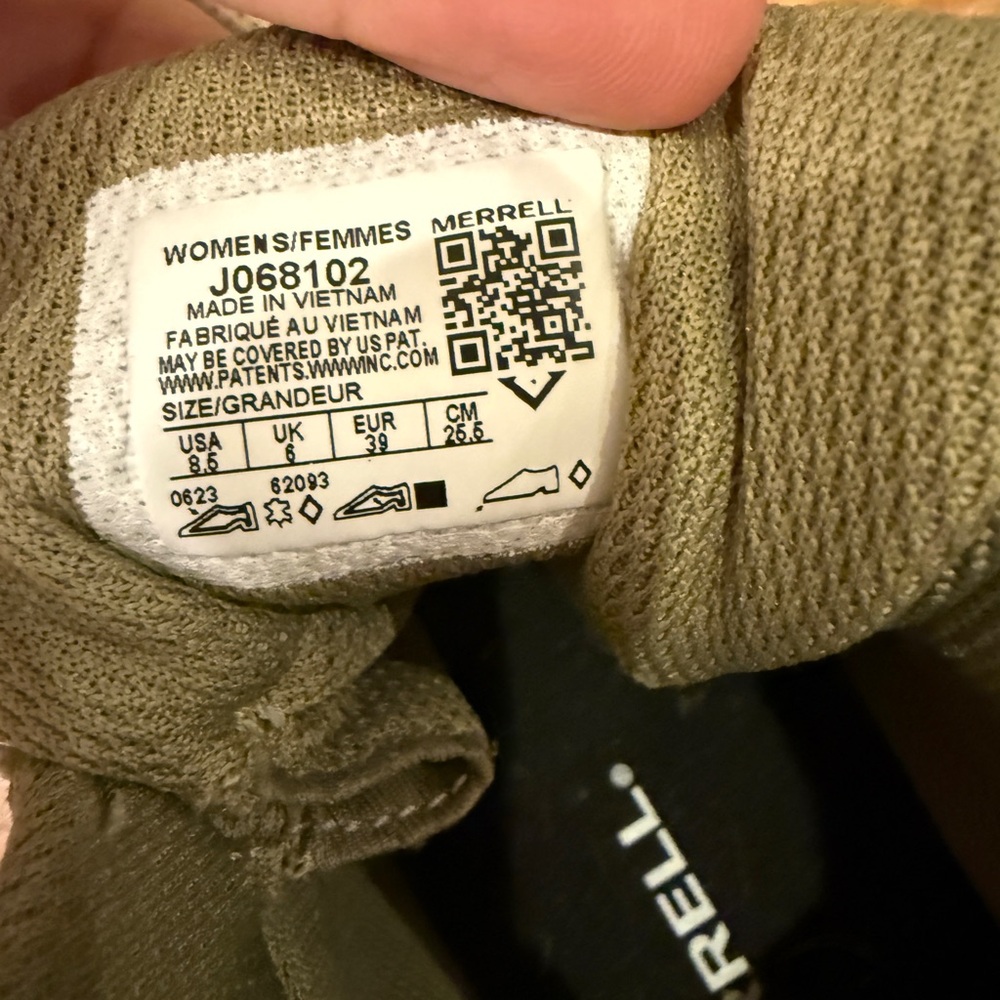 Merrell Wildwood Mid Leather Waterproof Hiking Boots - Picture 4 of 5